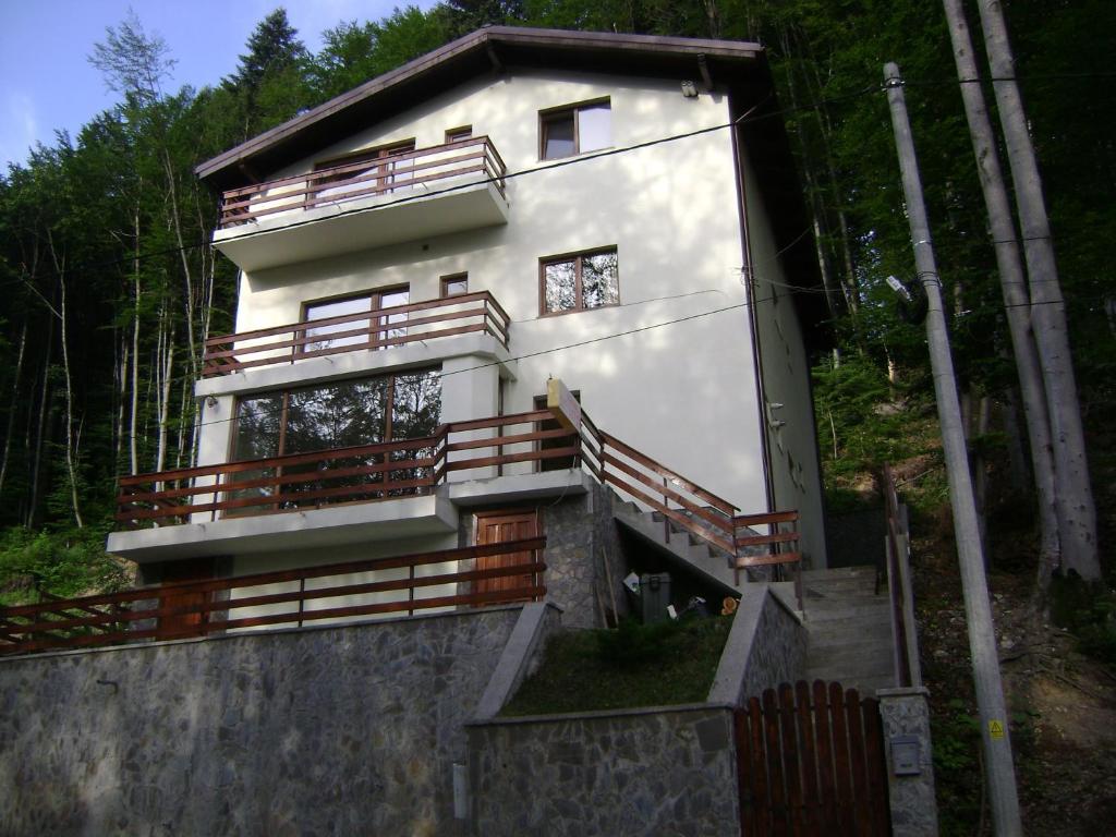 Casa Anotimpuri Hotel ซินายา ภายนอก รูปภาพ